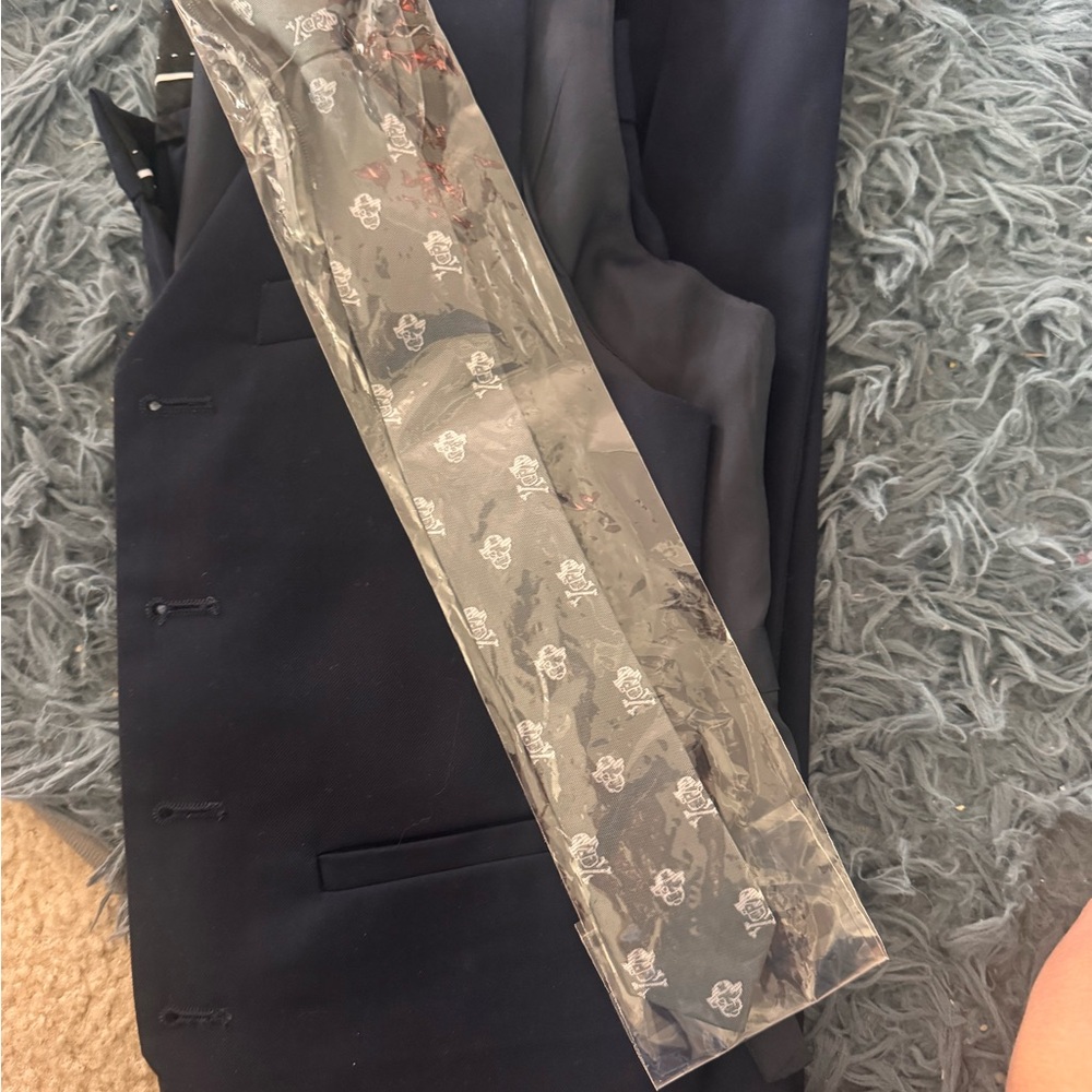 Boys Black Bianco vest, pants, tie
